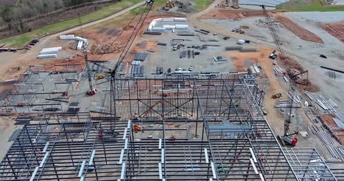 Among the Numerous Applications of Crawler Cranes in the Construction of Industrial Buildings is the