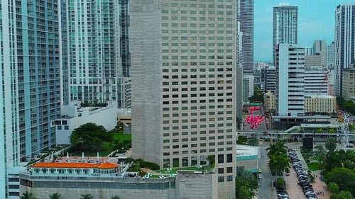 Miami Glass Modern Towers In Downtown Financial District In Miami