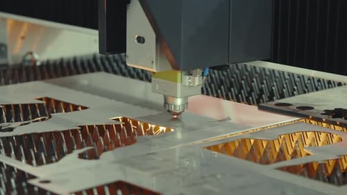Modern Technological Cutting Power Action Applied on Metallic Horizontal Ironwork Object Using Hot