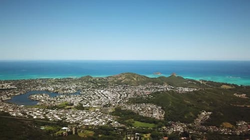 Vista panorâmica do drone de Kailua e Kaneohe e da bela costa de Oahu.