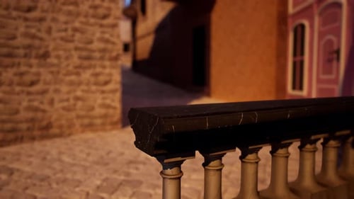 Primer plano de la barandilla del balcón con fondo de edificio de ladrillo