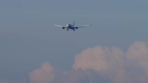 Plane Approaching Before Landing