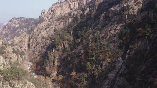 Vista aérea do Parque Nacional Rocks Seoraksan em Sokcho, Coreia