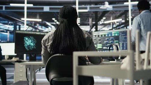 Server Farm IT Specialist Using PC to Apply Artificial Intelligence