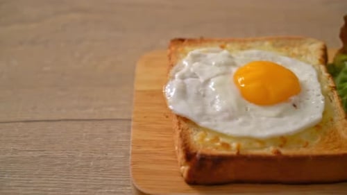 Open-Faced Sandwich with Egg and Salad