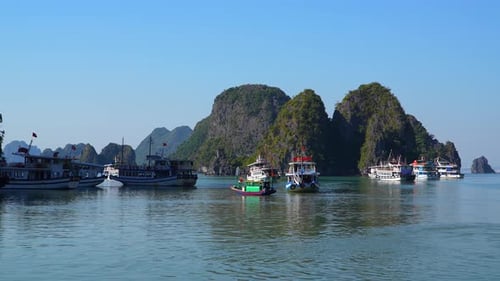 Beautiful Scenery of Halong Bay Vietnam
