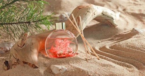 Frischer Duftdiffusor, der nach Sommer und Ferien riecht.