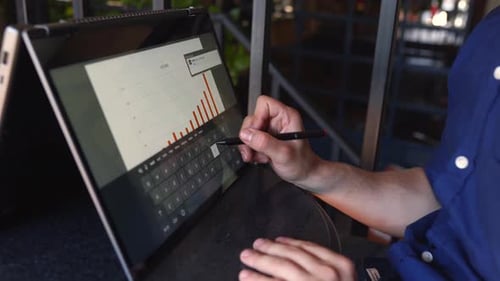 Working with Tablet and Stylus at Cafe