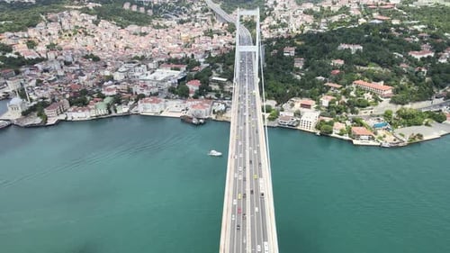 Istanbuler Brückenverkehr