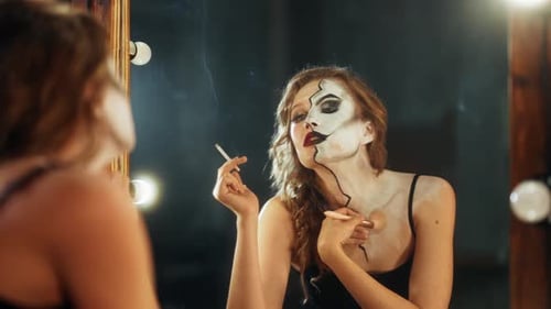 tobacco makeup Creative Tutorials Inspired by the 70s natural butters Tobacco - Vapes are designed