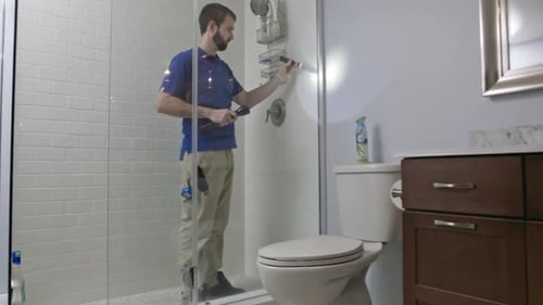 Leaking Shower Enclosure