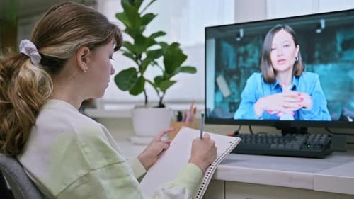 Student Learning Online from Computer at Home