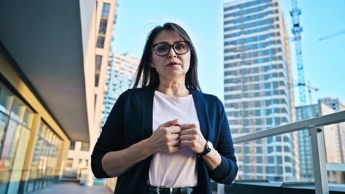 Webcam View Talking Mature Business Woman Video Conference Chat Outdoor