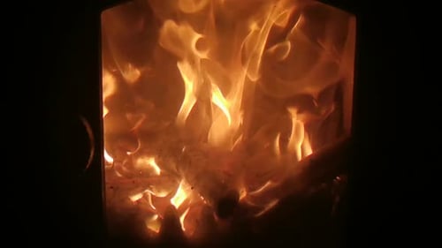 Voici une vidéo d'un bel incendie