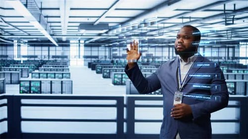 IT Expert in Server Hub Looks at AR Hologram Performance Benchmarks