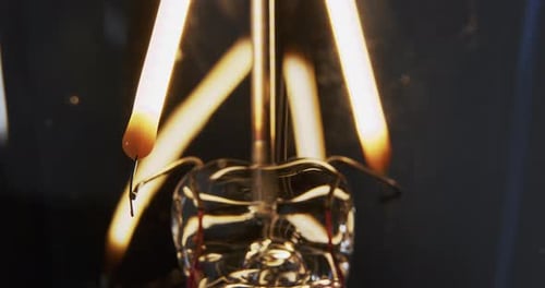 shoot focusing out from light bulb to glass