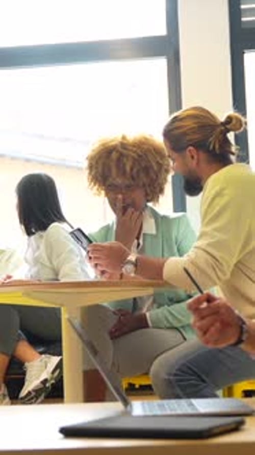 Teamwork and Communication at a Collaborative Workspace