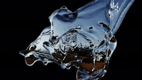 Dynamic Fluid Water Splash Reveal Transition