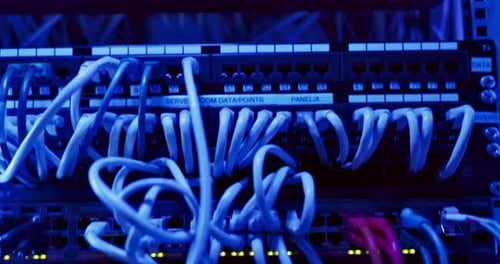 Conexão digital, data center e sala de servidores para infraestrutura de rede