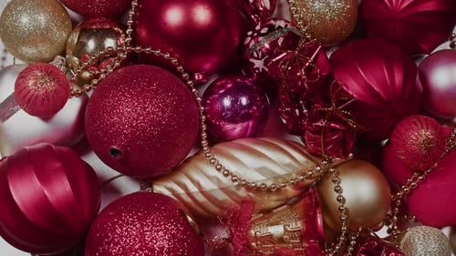 Christmas Decorations: Festive Holiday Ornaments
