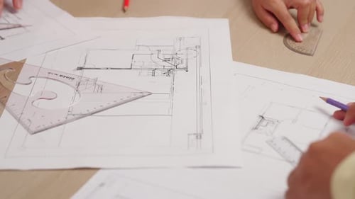 Une
équipe d'architectes d'intérieur qualifiée qui se concentre sur ses performances. Panaché
.