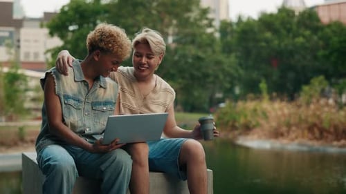 Молодой геи