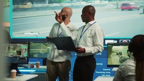 Experts Monitoring Real Time Urban Traffic Dynamics with Help From Surveillance
