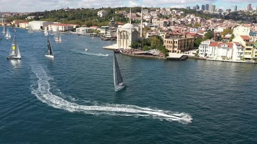 Segelboote im Bosporus