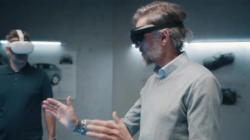 Men Experience Augmented Reality in a Research Lab