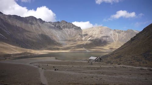 Berg Und Tal Uhd