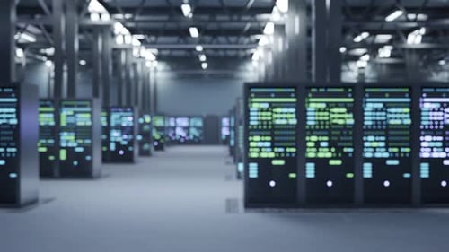 Leere Server im Rechenzentrum