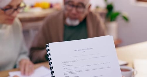 Personnes âgées, testament et documents relatifs à l'assurance-vie et à la gestion des actifs