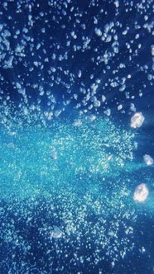 Air Bubbles Under Water
