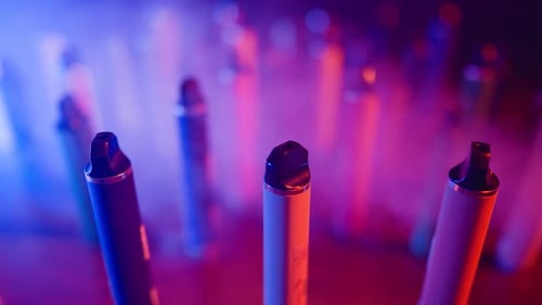 Dramatic Vape Pens with Blue and Red Lighting