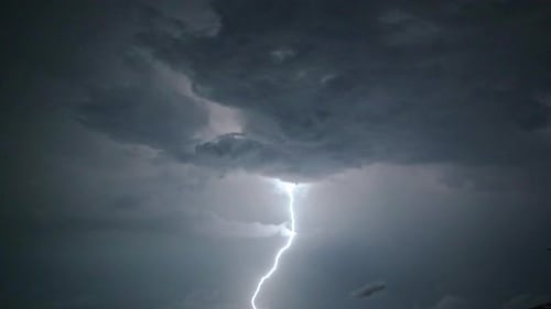 Lightning 4k