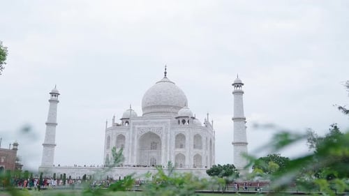 Moving shot of Taj Mahal