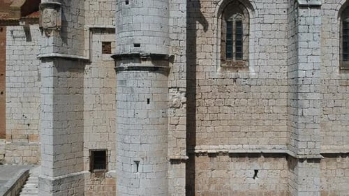 Wunderschöne Architektur, historisches Gebäude, mittelalterlich