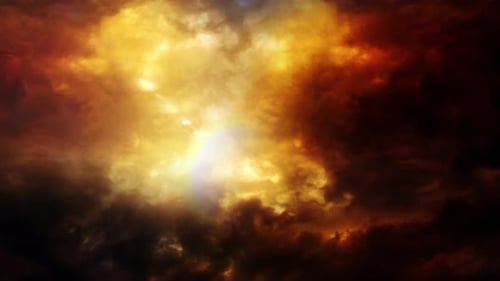 Sonnenschein bedeckt mit dicken Wolken