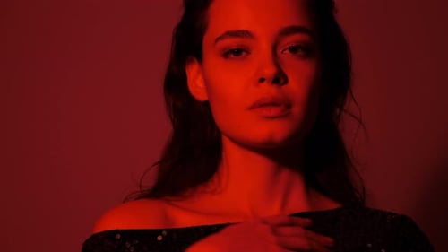 Fashion woman posing in studio