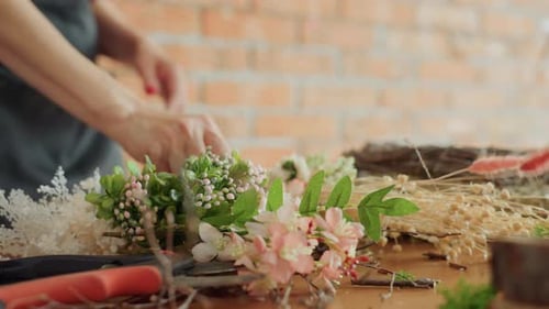 Artificial flowers craft arrangement supplies for art projects