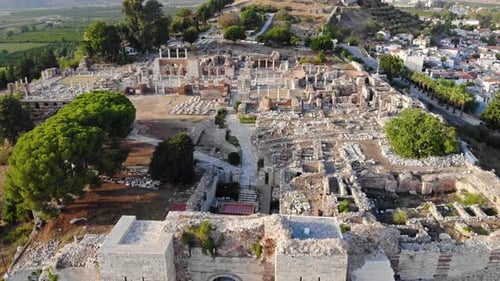 historische Basilika von St. John, allgemeine Drohnenansicht