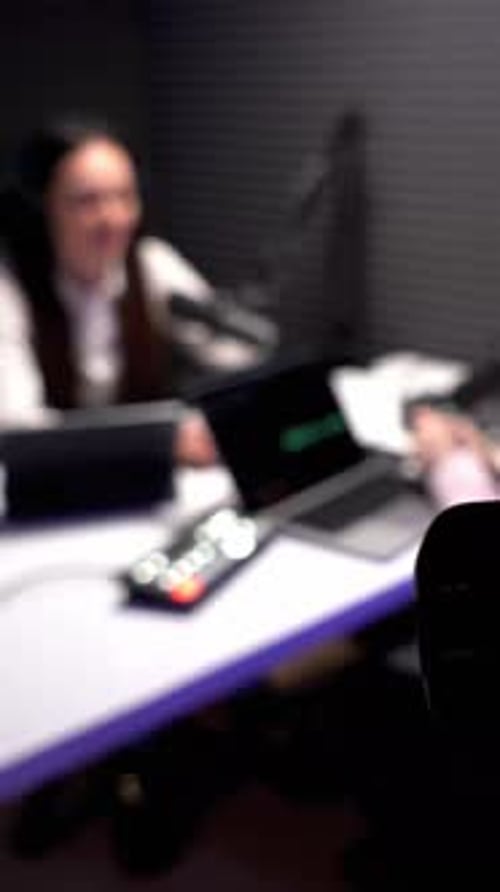 Live Streaming Podcasts Sesion of Two Young Professional Females