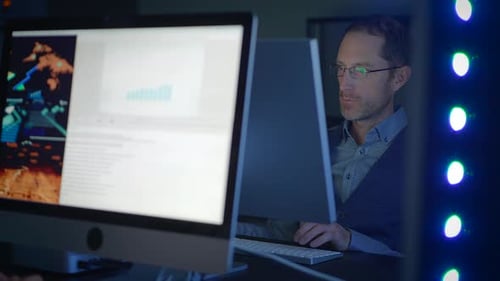 Ein eingehender Blick auf die Datenanalyse in einer modernen Arbeitsumgebung und Umgebung