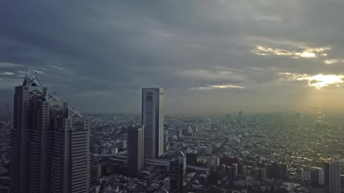 Time lapse of Tokyo at sunset