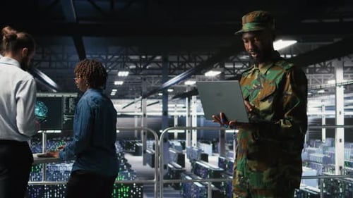 Spezialist für Informationstechnologie der Armee für Systeme zur Fehlerbehebung in Rechenzentren