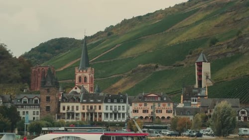 4k German town with vineyard on hills