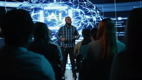 Dynamic Speaker Presents Artificial Intelligence to Engaged Audience
