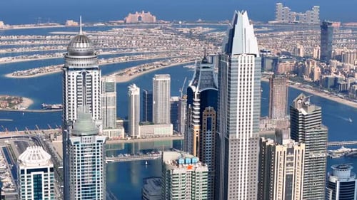 Dubai Marina.