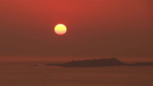 Sun Goes Down Into Sea