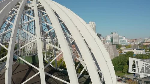 Top view of domed structure with beams